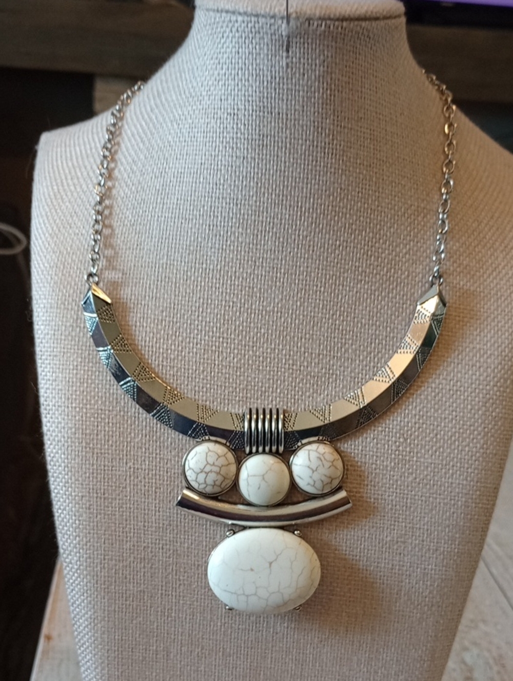 Silver-Tone Necklace with White Stone Pendant